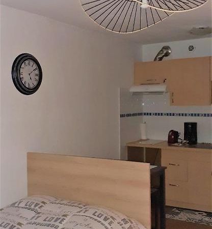 Agreable Logement Proche De La Gare Et Du Polygone Apartment เบซิเยร์ ภายนอก รูปภาพ