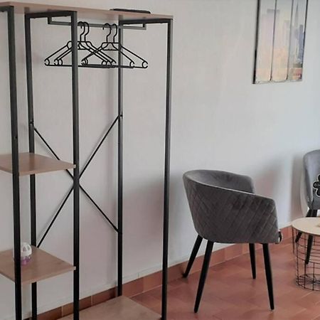 Agreable Logement Proche De La Gare Et Du Polygone Apartment เบซิเยร์ ภายนอก รูปภาพ